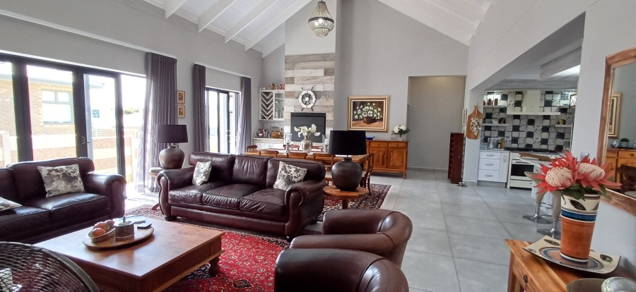 3 Bedroom Property for Sale in Dana Bay Western Cape